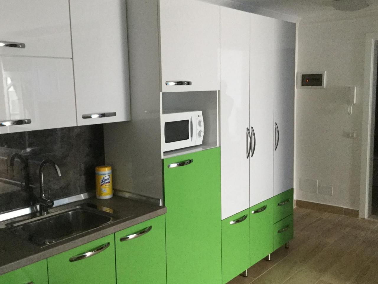 Kk Fafa Apartments Golem  Dış mekan fotoğraf