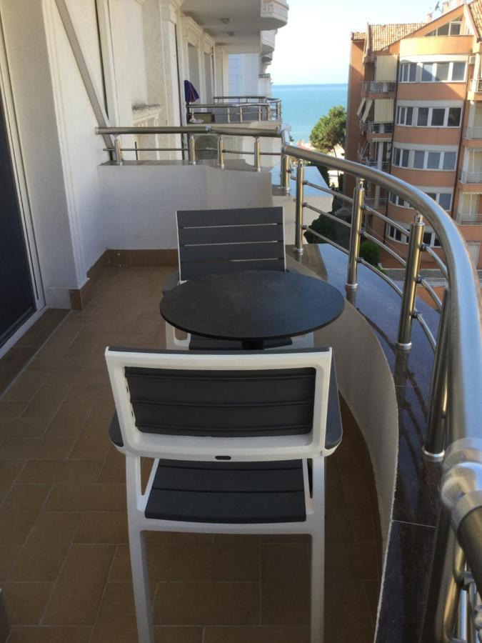 Kk Fafa Apartments Golem  Dış mekan fotoğraf
